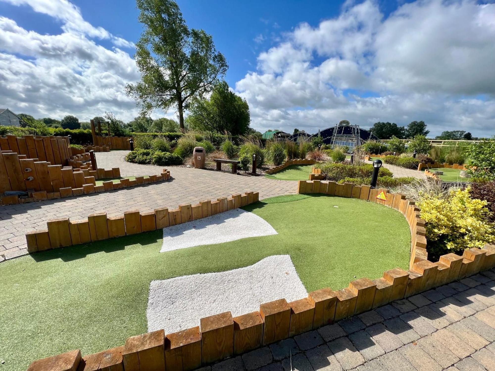 Cottontail Lodge - Hot Tub - Pet Friendly South Cerney Exteriér fotografie